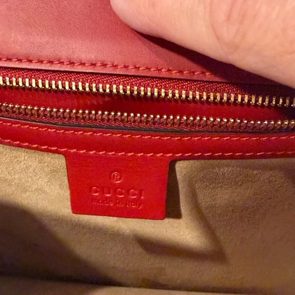 ***SOLD*** GUCCI Calfskin Small Sylvie Shoulder Bag w\COA - Picture 9 of 16